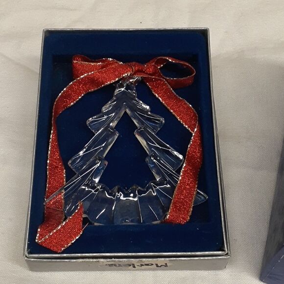 Bundle of 2 silverplate cardinal and Mikasa Christmas tree ornaments. - Picture 4 of 9